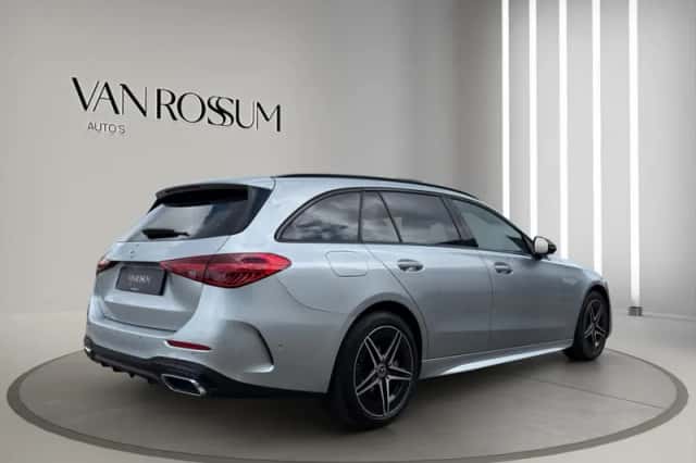 Mercedes-Benz C-Klasse (2022) thumbnail 3