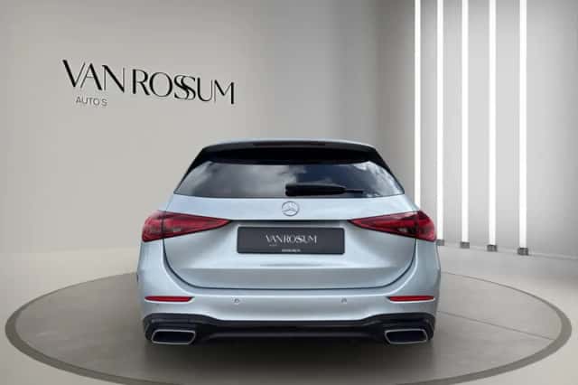 Mercedes-Benz C-Klasse (2022) thumbnail 4