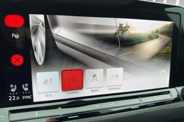 Volkswagen Golf (2023) thumbnail 26