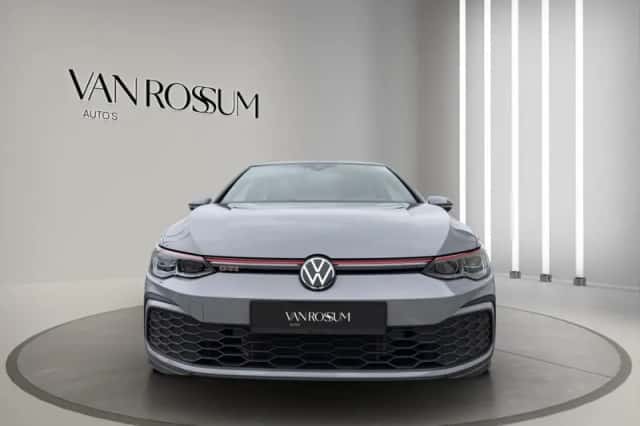 Volkswagen Golf (2023) thumbnail 7