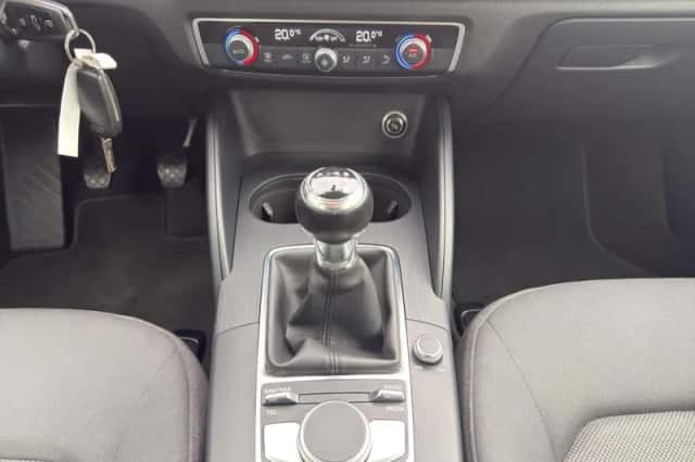Audi A3 (2019) thumbnail 15