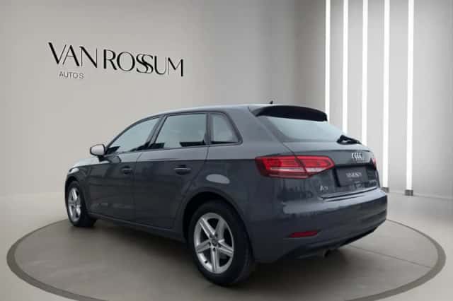Audi A3 (2019) thumbnail 5