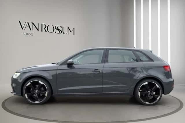Audi A3 (2019) thumbnail 6
