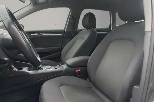 Audi A3 (2019) thumbnail 10