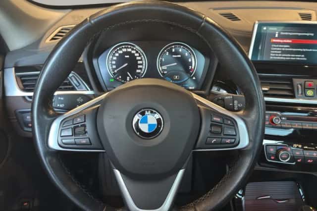 BMW X1 (2021) thumbnail 10