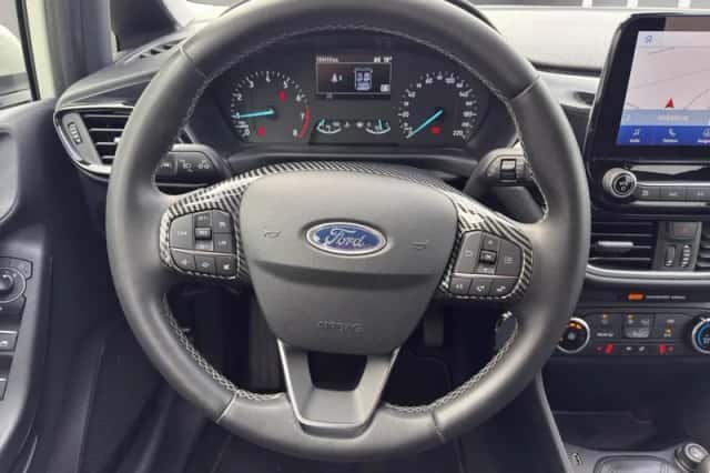 Ford Fiesta (2021) thumbnail 11