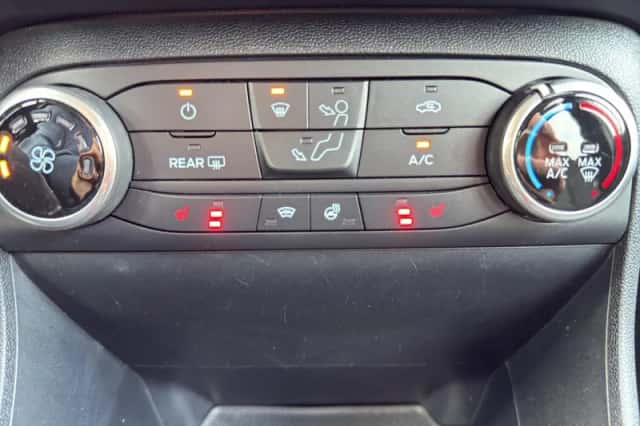 Ford Fiesta (2021) thumbnail 20