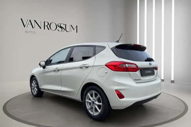 Ford Fiesta (2021) thumbnail 5