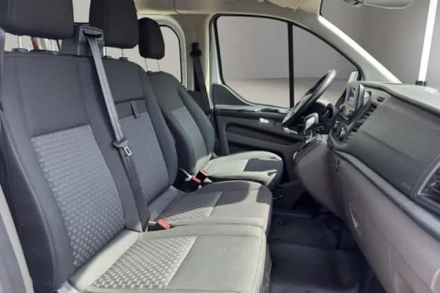 Ford Transit Custom (2021) thumbnail 15