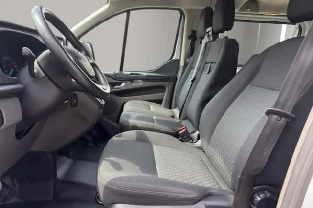 Ford Transit Custom (2021) thumbnail 9