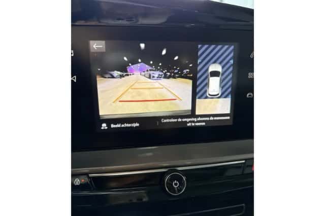 Opel Mokka (2022) thumbnail 20