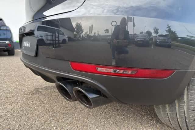 Porsche Macan (2019) thumbnail 31