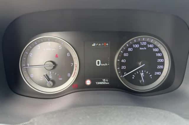 Hyundai Tucson (2017) thumbnail 11