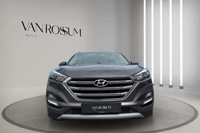 Hyundai Tucson (2017) thumbnail 8