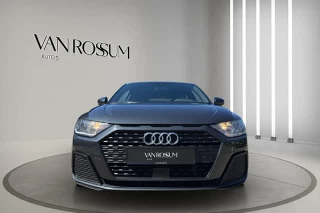 Audi A1 (2019) thumbnail 8