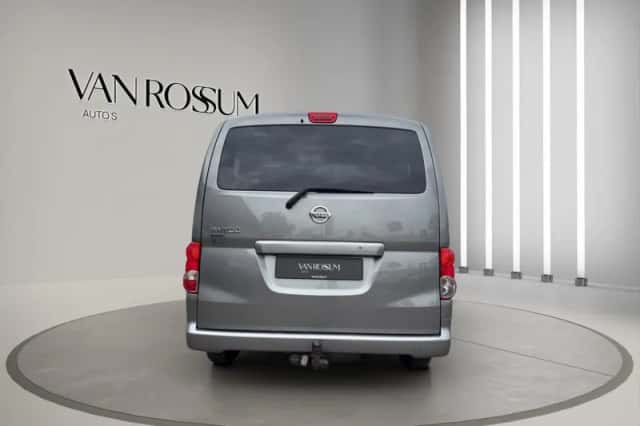 Nissan NV200 (2013) thumbnail 4