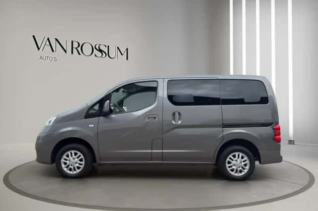 Nissan NV200 (2013) thumbnail 6