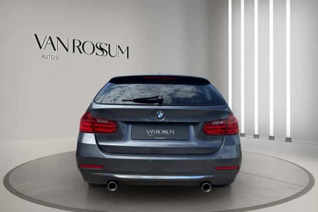 BMW 3-Serie (2013) thumbnail 4