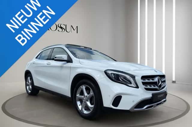 Mercedes-Benz GLA-Klasse (2019) thumbnail 1