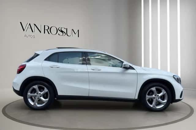 Mercedes-Benz GLA-Klasse (2019) thumbnail 2