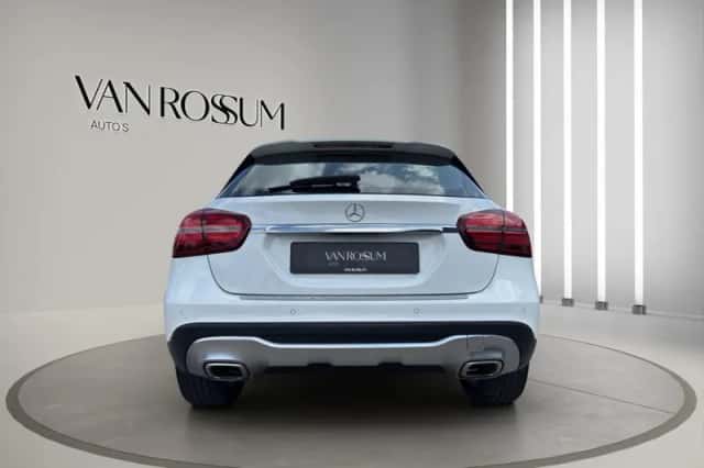 Mercedes-Benz GLA-Klasse (2019) thumbnail 4