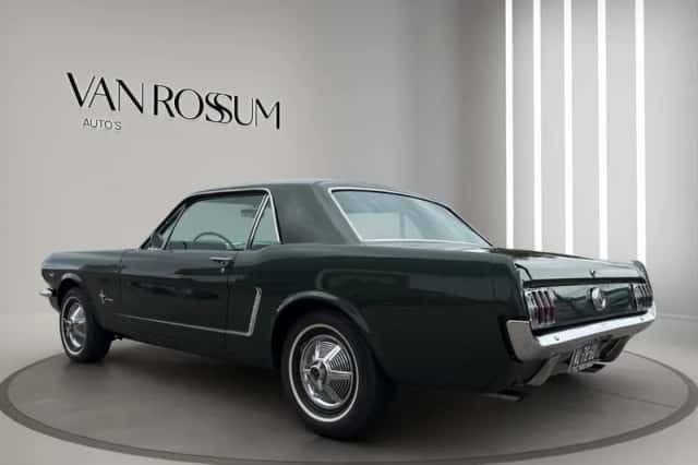 Ford Mustang (1965) thumbnail 2