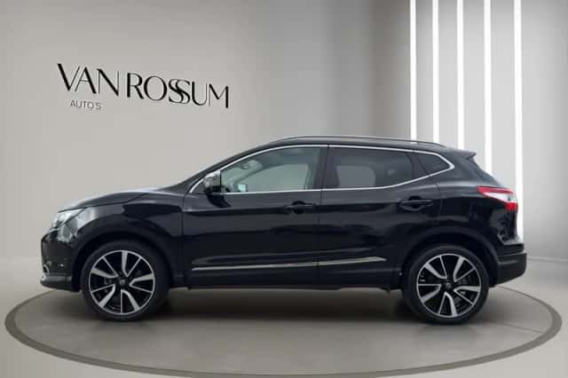 Nissan Qashqai (2015) thumbnail 6
