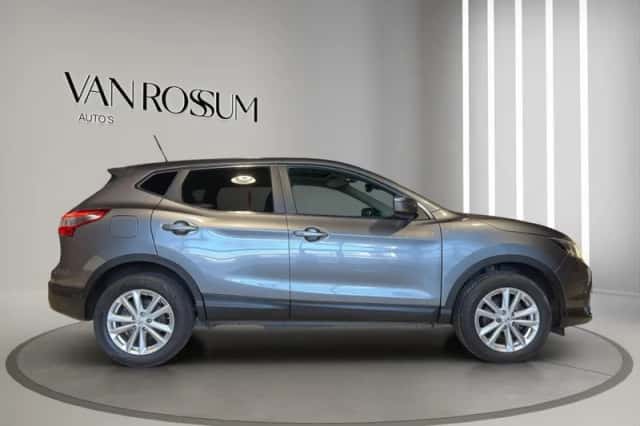 Nissan Qashqai (2014) thumbnail 2