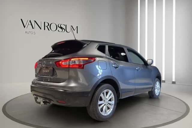 Nissan Qashqai (2014) thumbnail 3