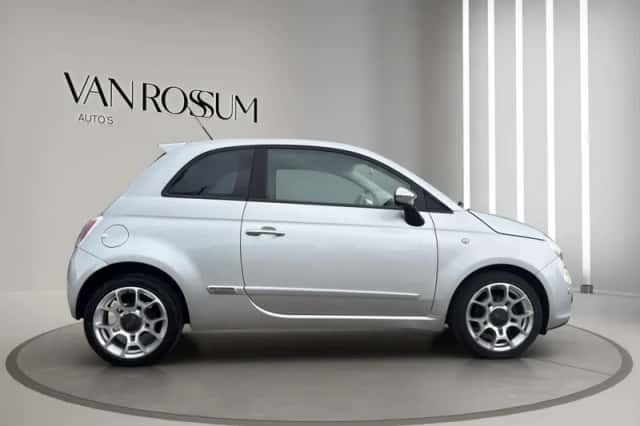 Fiat 500 (2012) thumbnail 2