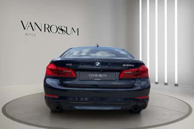 BMW 5-Serie (2017) thumbnail 4