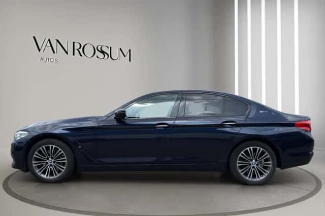 BMW 5-Serie (2017) thumbnail 6