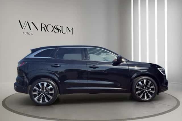 Renault Austral (2023) thumbnail 2