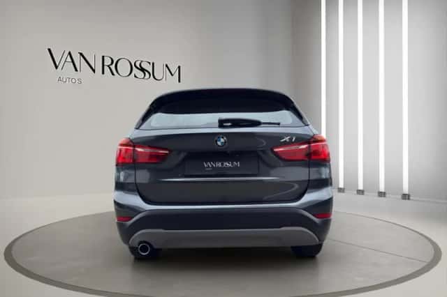 BMW X1 (2018) thumbnail 4
