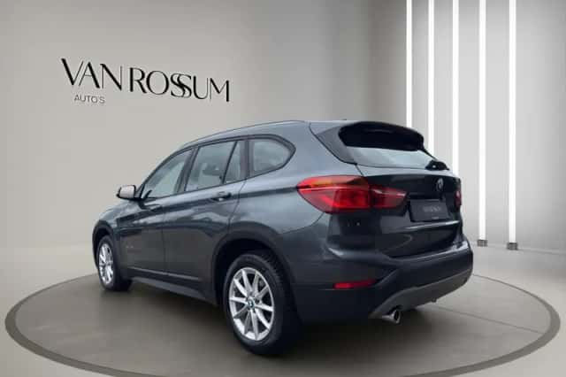 BMW X1 (2018) thumbnail 5
