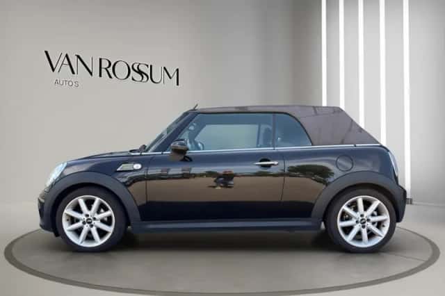 MINI Cabrio (2013) thumbnail 6
