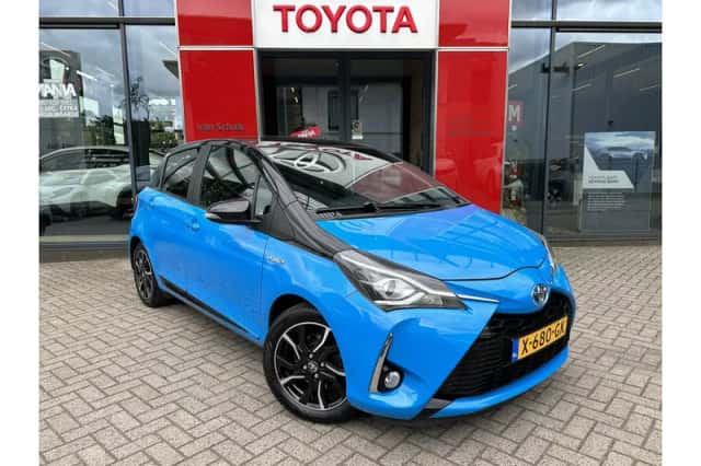 Toyota Yaris (2018) thumbnail 2