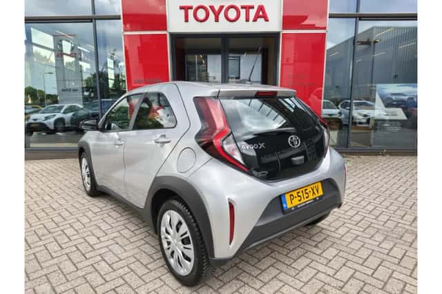 Toyota Aygo X (2022) thumbnail 3