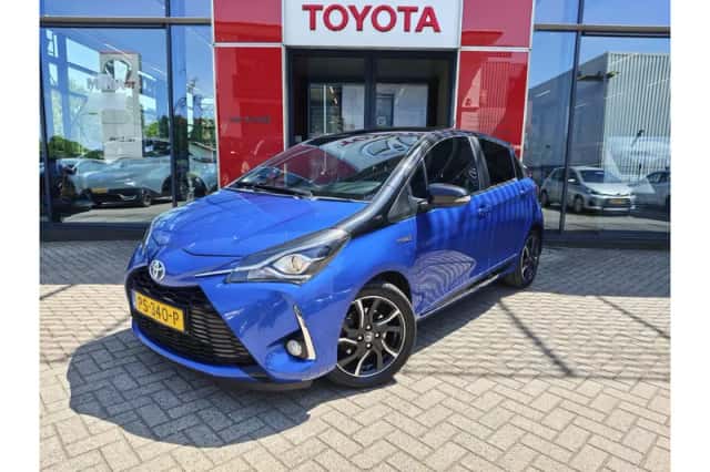 Toyota Yaris (2017) thumbnail 1