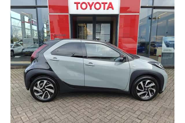 Toyota Aygo X (2024) thumbnail 3