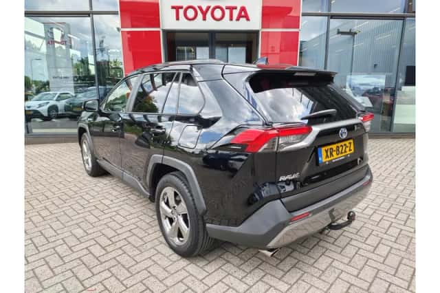 Toyota RAV4 (2019) thumbnail 4