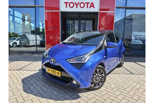 Toyota Aygo (2018) thumbnail 1