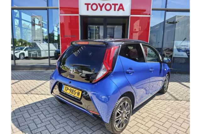 Toyota Aygo (2018) thumbnail 3