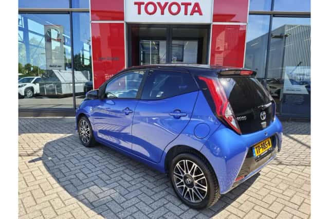 Toyota Aygo (2018) thumbnail 4