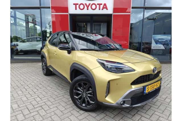 Toyota Yaris Cross (2023) thumbnail 2