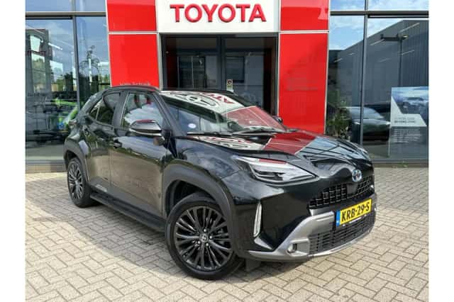 Toyota Yaris Cross (2023) thumbnail 2