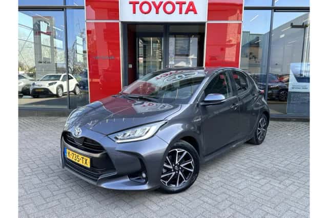Toyota Yaris (2021) thumbnail 1