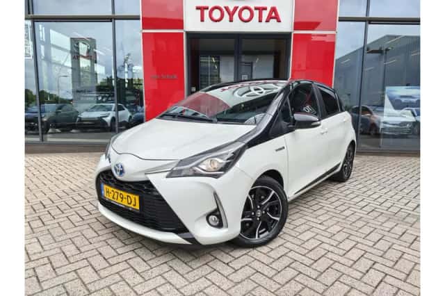 Toyota Yaris (2018) thumbnail 1
