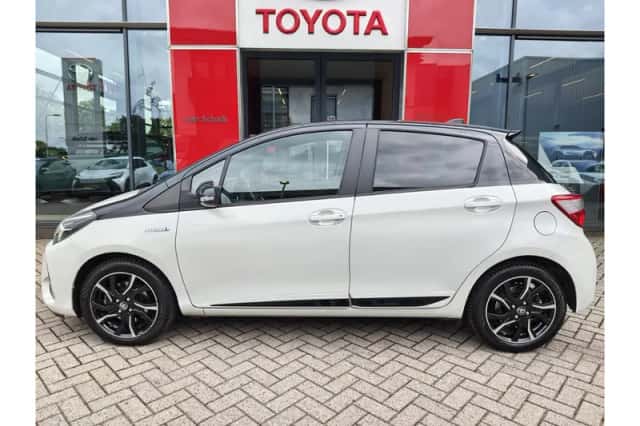 Toyota Yaris (2018) thumbnail 5