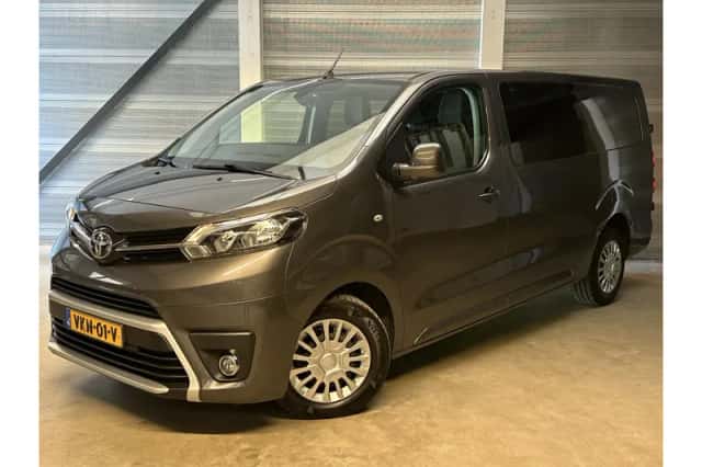Toyota Proace (2021) thumbnail 3